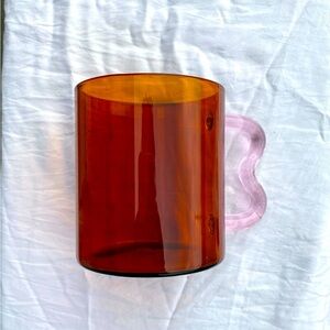 Single - Squiggle wavy Handle amber Pink Glass Mug